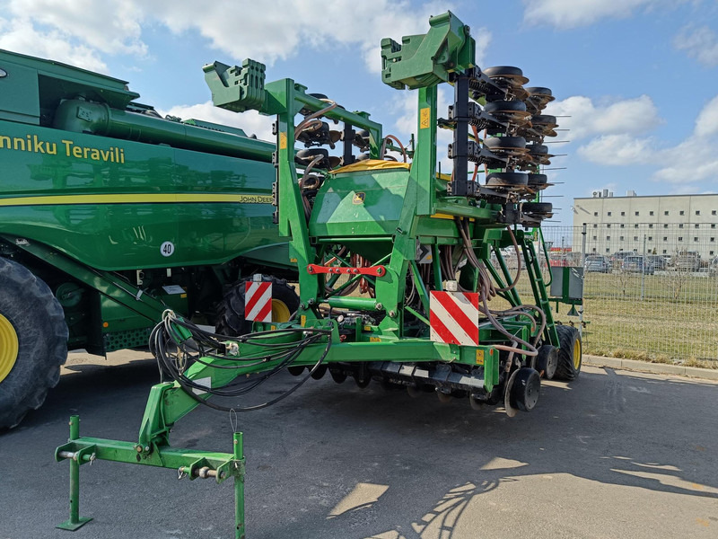 John Deere 750 A - Sembradora de precisión: foto 2 John Deere 750 A - Sembradora de precisión: foto 2