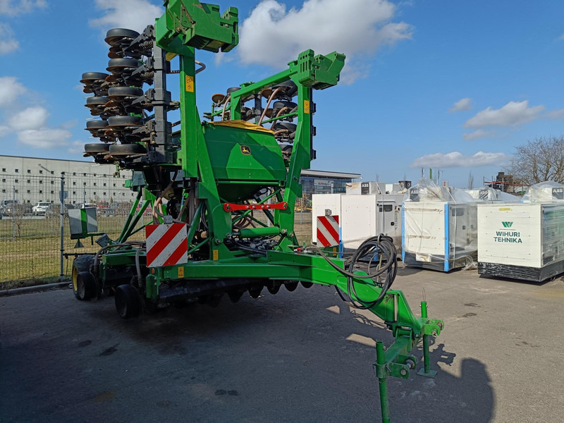 John Deere 750 A - Sembradora de precisión: foto 1 John Deere 750 A - Sembradora de precisión: foto 1