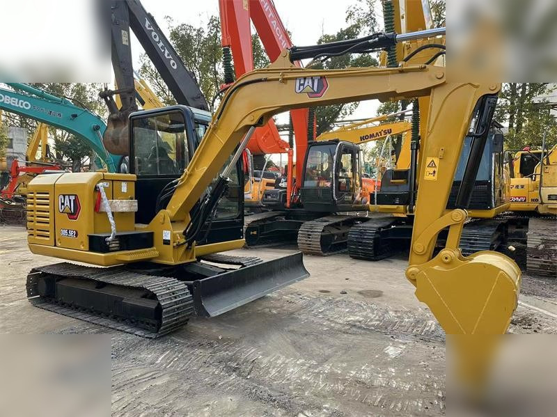 CATERPILLAR 305.5E - Miniexcavadora: foto 2 CATERPILLAR 305.5E - Miniexcavadora: foto 2