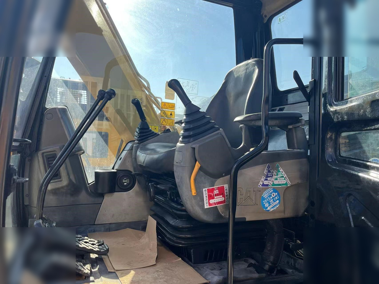 Excavadora de cadenas CATERPILLAR 307D: foto 8