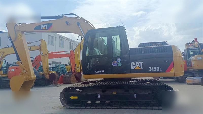 CATERPILLAR 315D - Excavadora de cadenas: foto 2 CATERPILLAR 315D - Excavadora de cadenas: foto 2