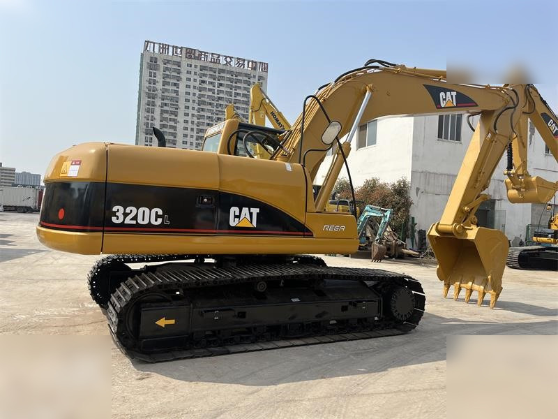 Excavadora de cadenas CATERPILLAR 320C: foto 1