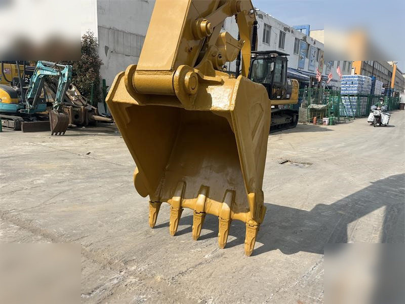 Excavadora de cadenas CATERPILLAR 320C: foto 7 Excavadora de cadenas CATERPILLAR 320C: foto 7