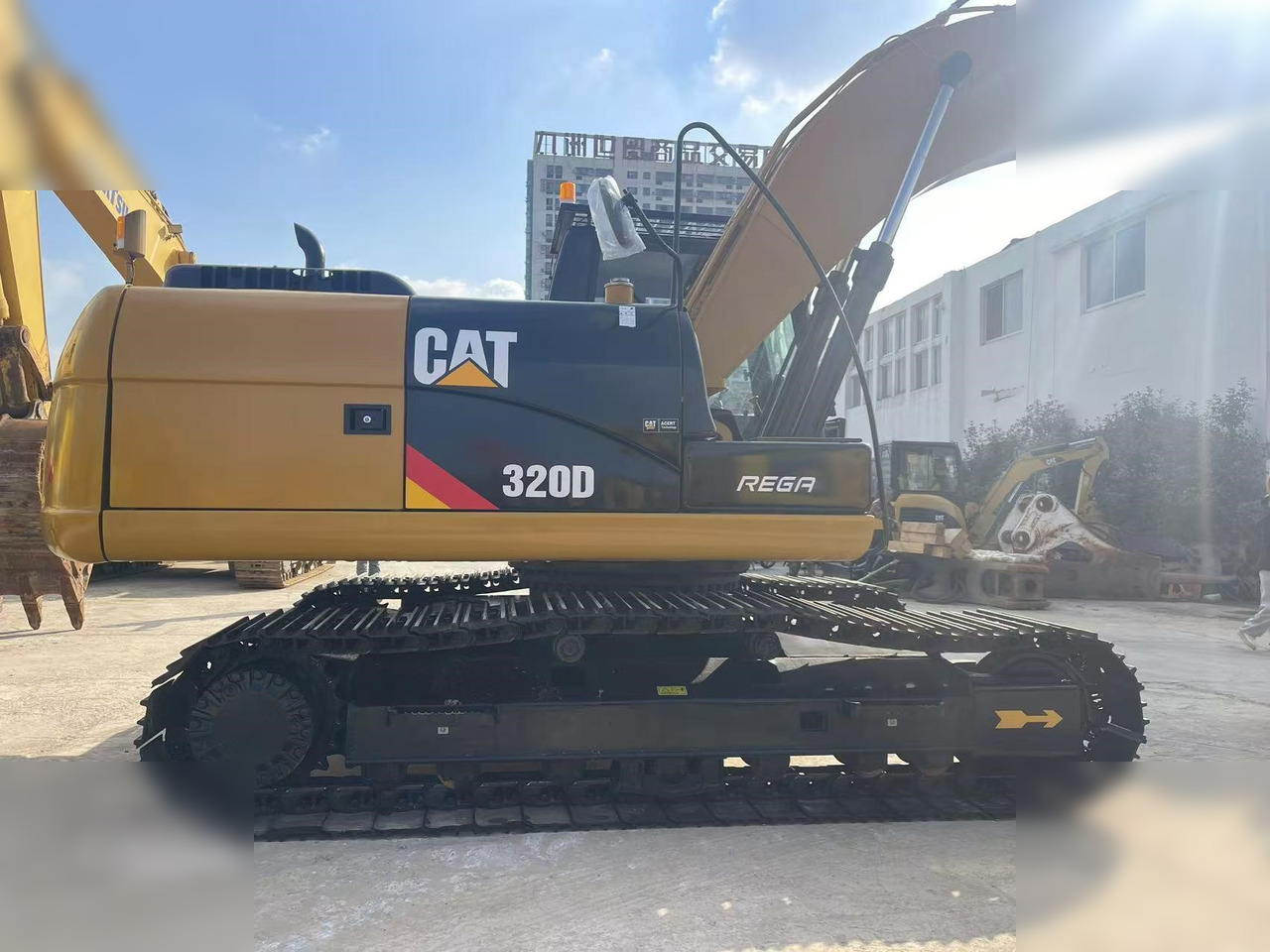 CATERPILLAR 320D - Excavadora de cadenas: foto 3 CATERPILLAR 320D - Excavadora de cadenas: foto 3