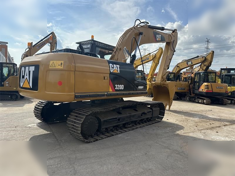 CATERPILLAR 320D - Excavadora de cadenas: foto 4 CATERPILLAR 320D - Excavadora de cadenas: foto 4