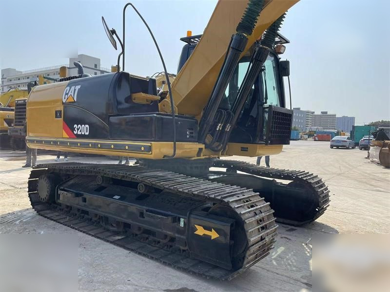 CATERPILLAR 320D - Excavadora de cadenas: foto 1 CATERPILLAR 320D - Excavadora de cadenas: foto 1