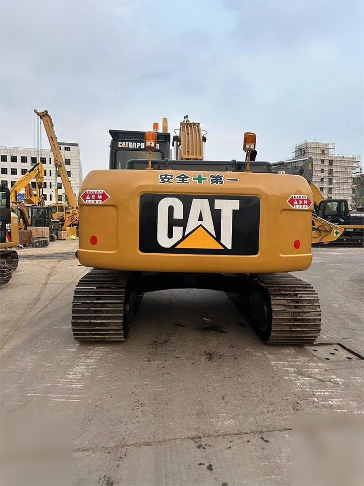 CATERPILLAR 323DL - Excavadora de cadenas: foto 4 CATERPILLAR 323DL - Excavadora de cadenas: foto 4