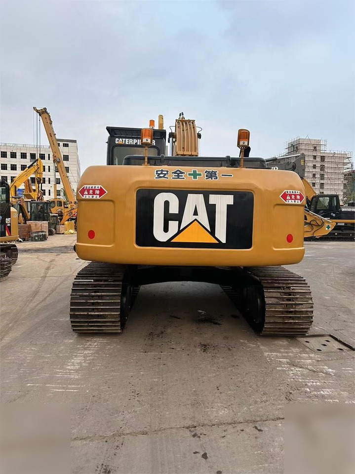 CATERPILLAR 323DL - Excavadora de cadenas: foto 2 CATERPILLAR 323DL - Excavadora de cadenas: foto 2