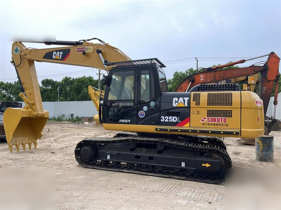 CATERPILLAR 325DL - Excavadora de cadenas: foto 5 CATERPILLAR 325DL - Excavadora de cadenas: foto 5
