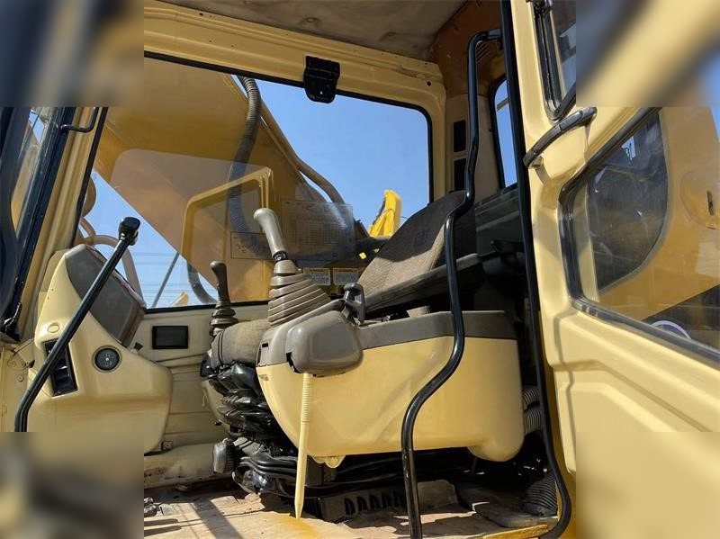 CATERPILLAR 330BL - Excavadora de cadenas: foto 5 CATERPILLAR 330BL - Excavadora de cadenas: foto 5