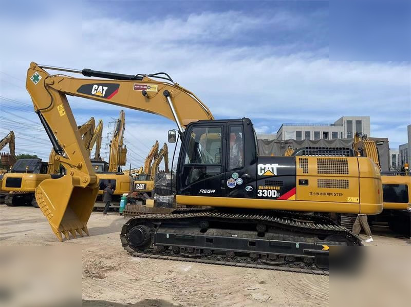 CATERPILLAR 330D2 - Excavadora de cadenas: foto 1 CATERPILLAR 330D2 - Excavadora de cadenas: foto 1