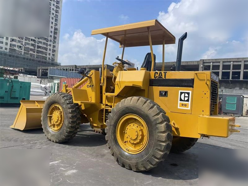 Cargadora de ruedas CATERPILLAR 910: foto 6