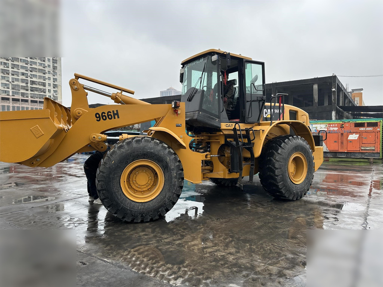 CATERPILLAR 966H - Cargadora de ruedas: foto 4 CATERPILLAR 966H - Cargadora de ruedas: foto 4