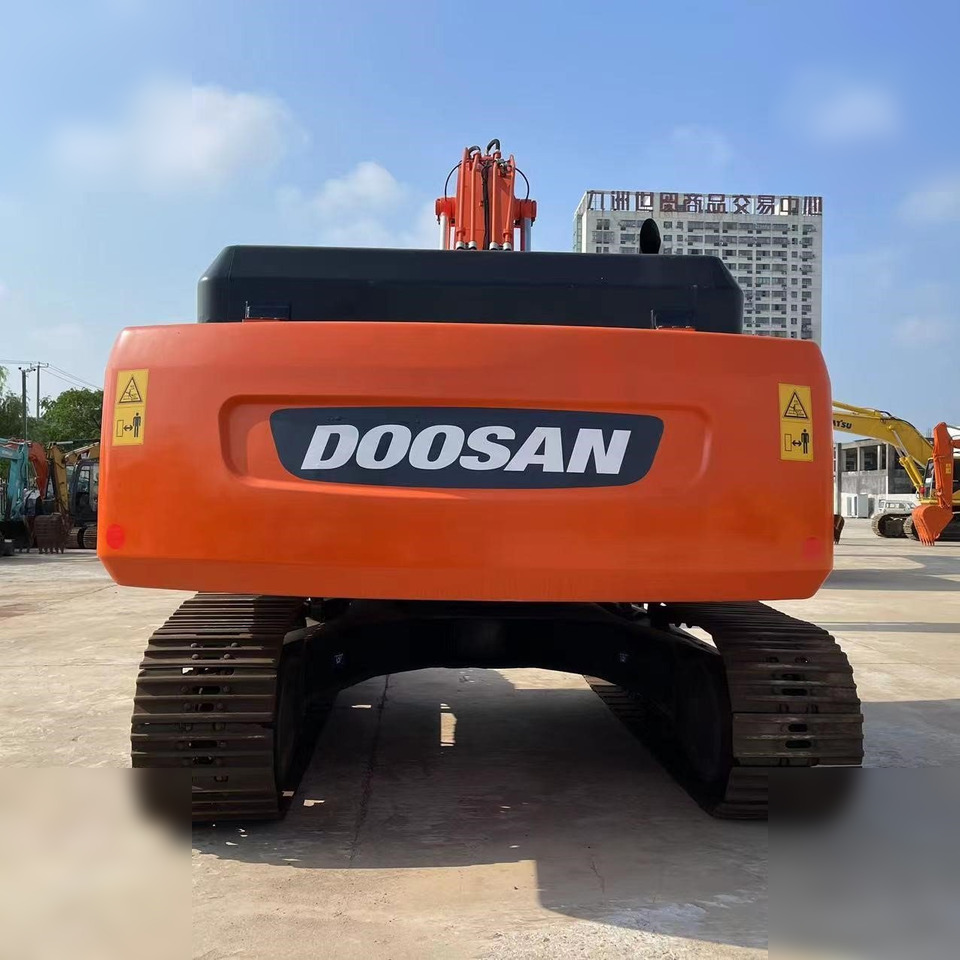 DOOSAN DH300 LC-7 - Excavadora de cadenas: foto 3 DOOSAN DH300 LC-7 - Excavadora de cadenas: foto 3