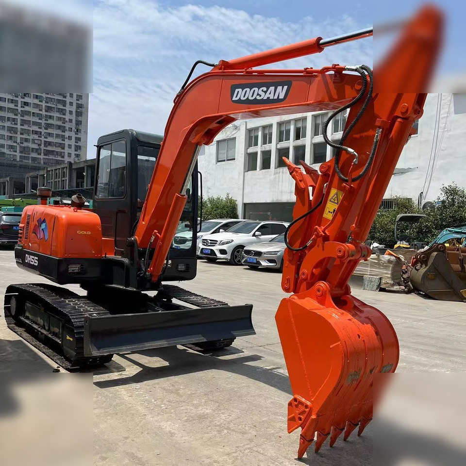 DOOSAN DH55-V - Miniexcavadora: foto 2 DOOSAN DH55-V - Miniexcavadora: foto 2
