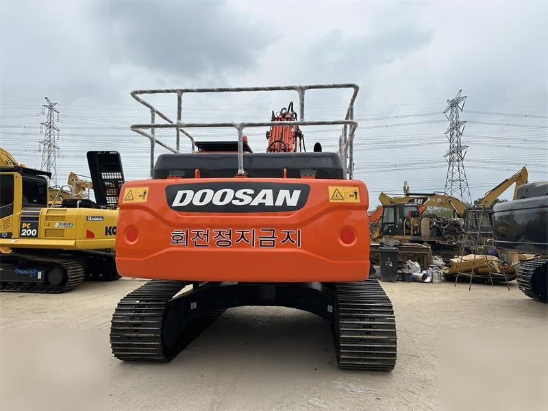 DOOSAN DX260 LC - Excavadora de cadenas: foto 3 DOOSAN DX260 LC - Excavadora de cadenas: foto 3