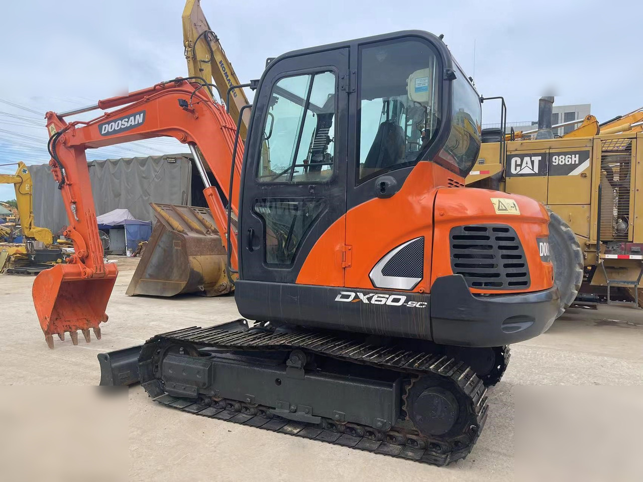 DOOSAN DX60-9C - Excavadora de cadenas: foto 3 DOOSAN DX60-9C - Excavadora de cadenas: foto 3
