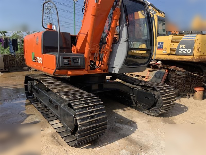 HITACHI EX100 - Excavadora de cadenas: foto 4 HITACHI EX100 - Excavadora de cadenas: foto 4