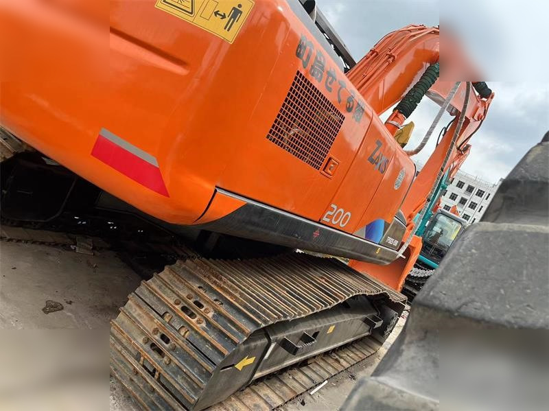 HITACHI ZX200 - Excavadora de cadenas: foto 5 HITACHI ZX200 - Excavadora de cadenas: foto 5