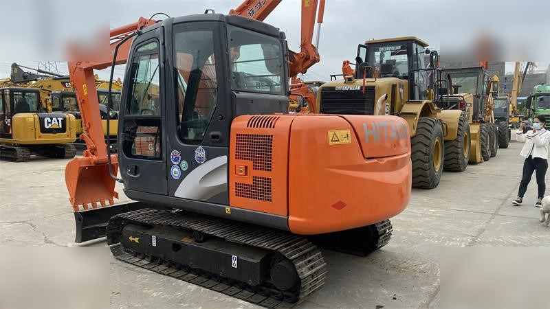 HITACHI ZX60 - Excavadora de cadenas: foto 3 HITACHI ZX60 - Excavadora de cadenas: foto 3