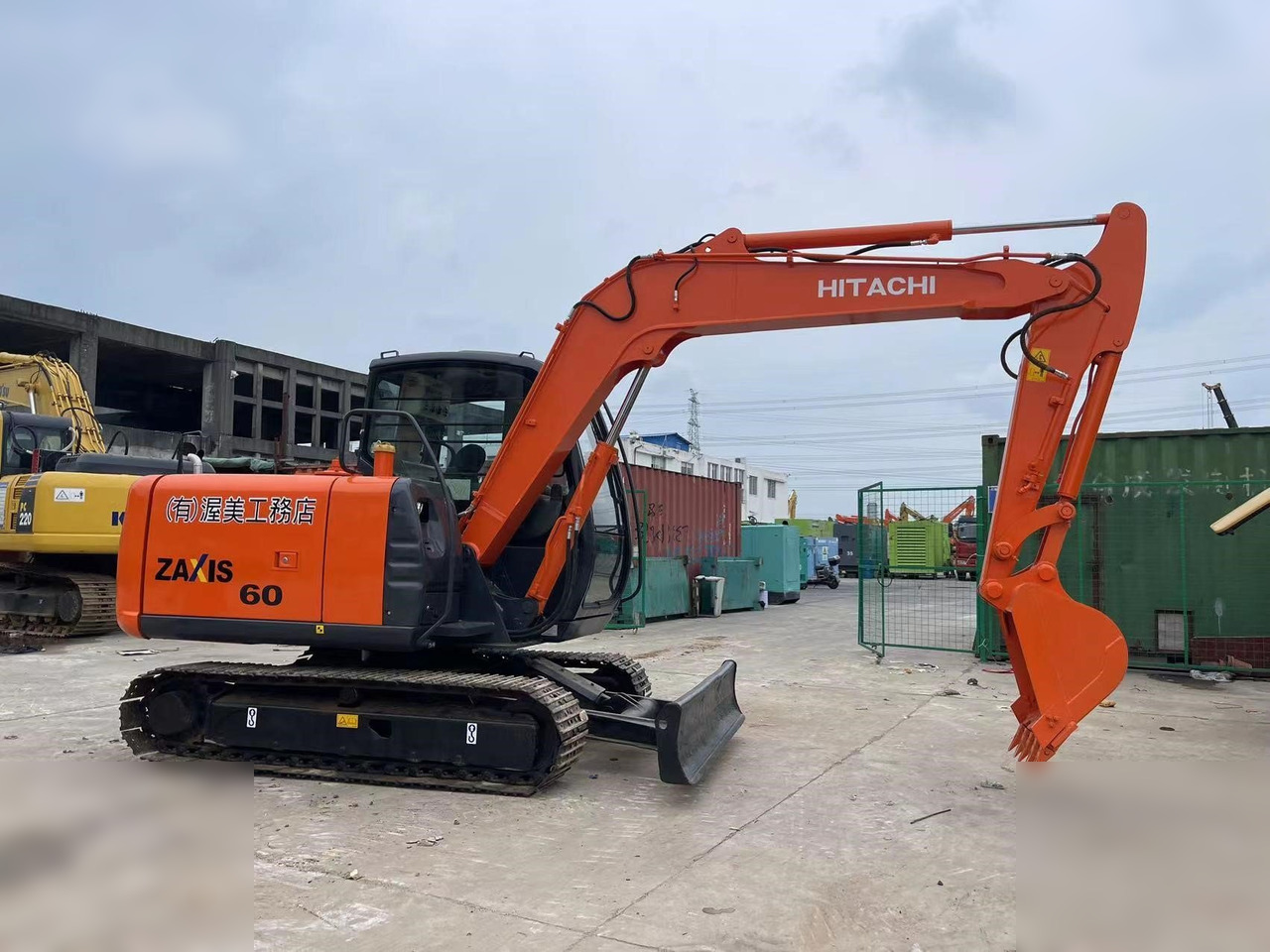 HITACHI ZX60 - Excavadora de cadenas: foto 2 HITACHI ZX60 - Excavadora de cadenas: foto 2