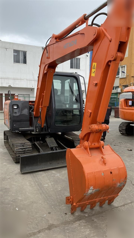 HITACHI ZX60 - Excavadora de cadenas: foto 5 HITACHI ZX60 - Excavadora de cadenas: foto 5