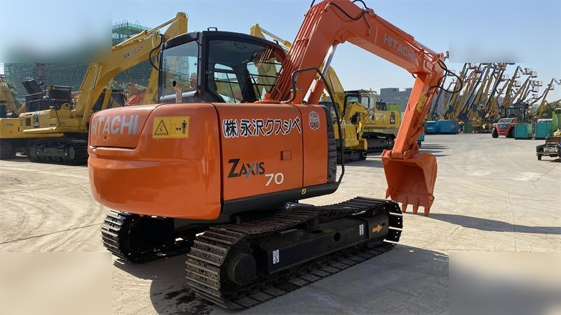 Excavadora de cadenas HITACHI ZX70: foto 6