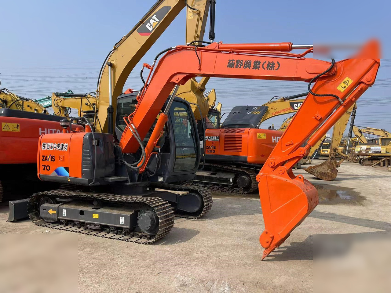 HITACHI ZX70 - Excavadora de cadenas: foto 4 HITACHI ZX70 - Excavadora de cadenas: foto 4
