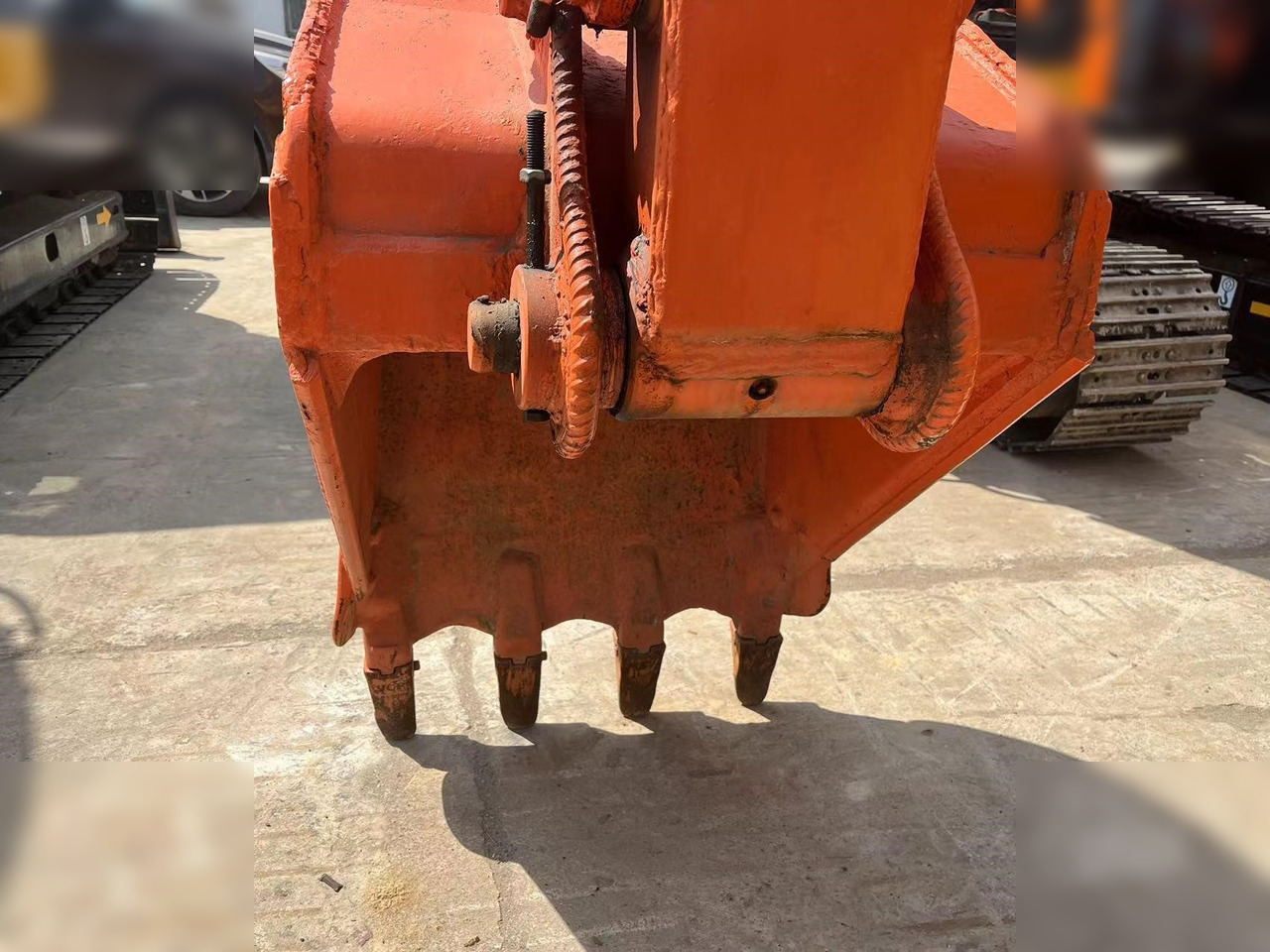 HITACHI ZX75US - Excavadora de cadenas: foto 3 HITACHI ZX75US - Excavadora de cadenas: foto 3