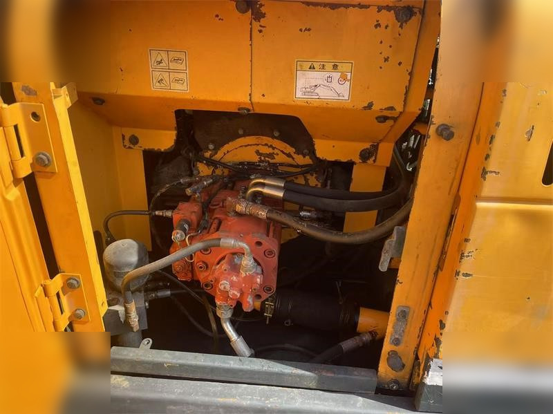 Excavadora de cadenas HYUNDAI ROBEX 150 LC-9: foto 7