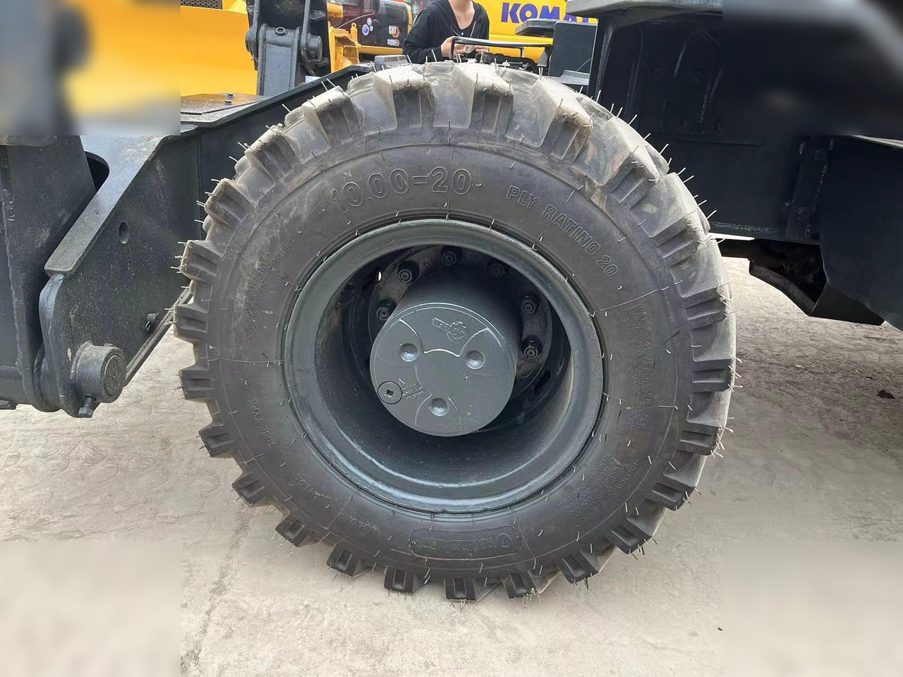 Excavadora de ruedas HYUNDAI ROBEX 210W-9: foto 8
