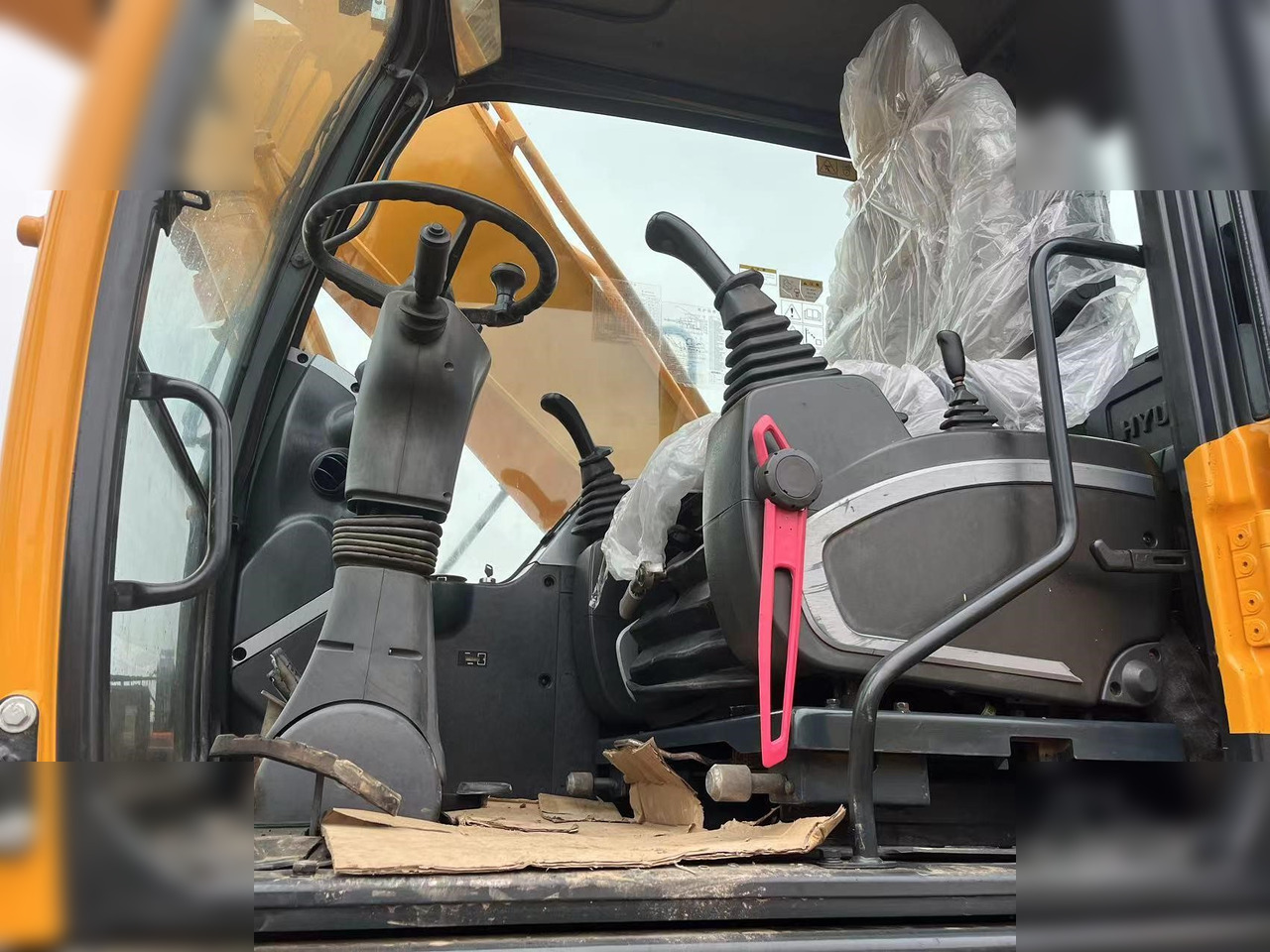Excavadora de ruedas HYUNDAI ROBEX 210W-9: foto 7