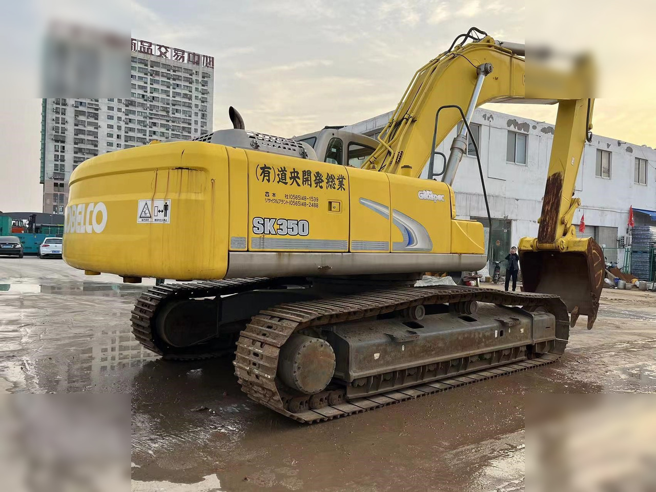 KOBELCO SK350 - Excavadora de cadenas: foto 1 KOBELCO SK350 - Excavadora de cadenas: foto 1