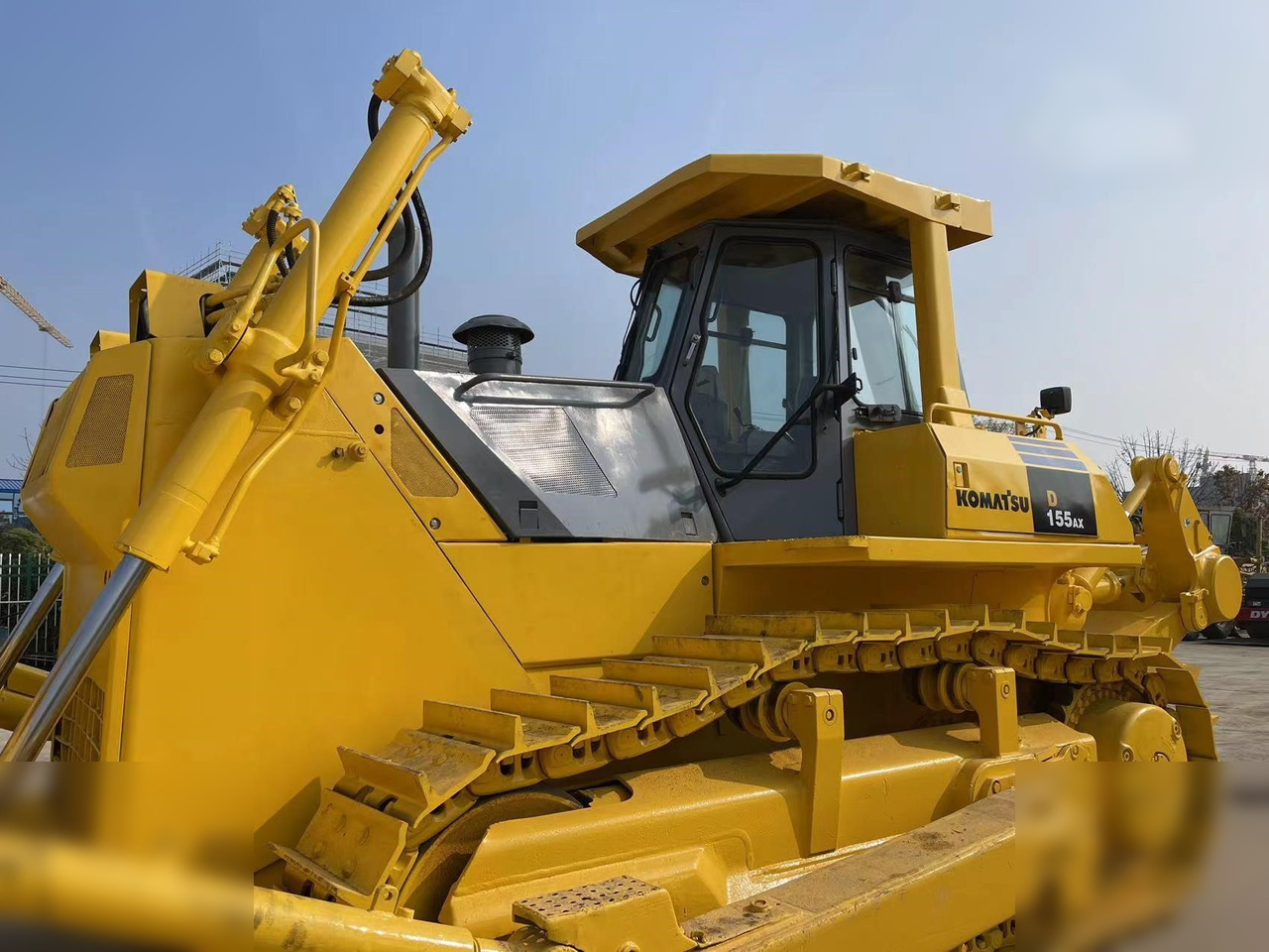 KOMATSU D155AX-3 - Bulldozer: foto 1 KOMATSU D155AX-3 - Bulldozer: foto 1