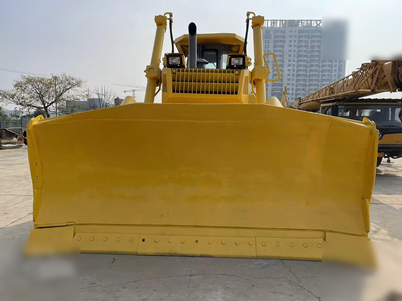 KOMATSU D155AX-3 - Bulldozer: foto 3 KOMATSU D155AX-3 - Bulldozer: foto 3