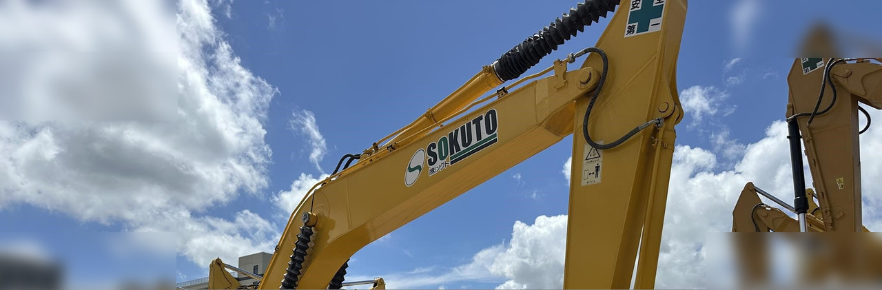 KOMATSU PC200-8 - Excavadora de cadenas: foto 2 KOMATSU PC200-8 - Excavadora de cadenas: foto 2