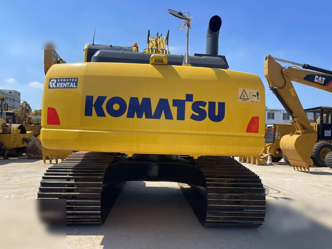 KOMATSU PC200-8 - Excavadora de cadenas: foto 4 KOMATSU PC200-8 - Excavadora de cadenas: foto 4
