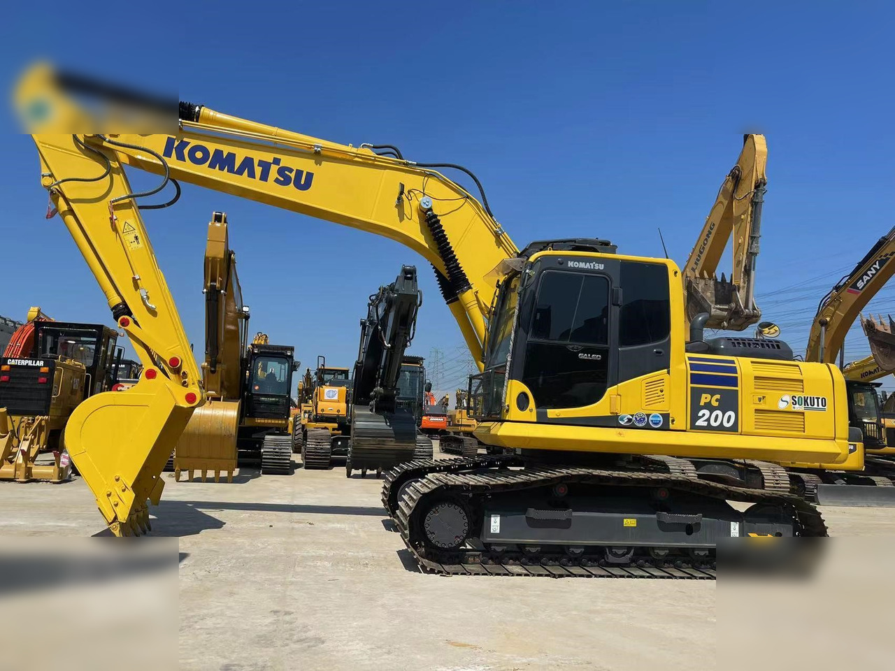 KOMATSU PC200-8N1 - Excavadora de cadenas: foto 5 KOMATSU PC200-8N1 - Excavadora de cadenas: foto 5