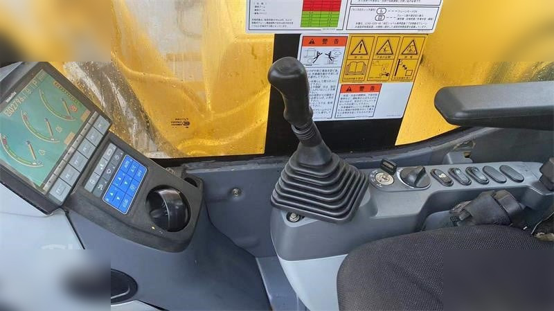 Excavadora de cadenas KOMATSU PC400-8: foto 8