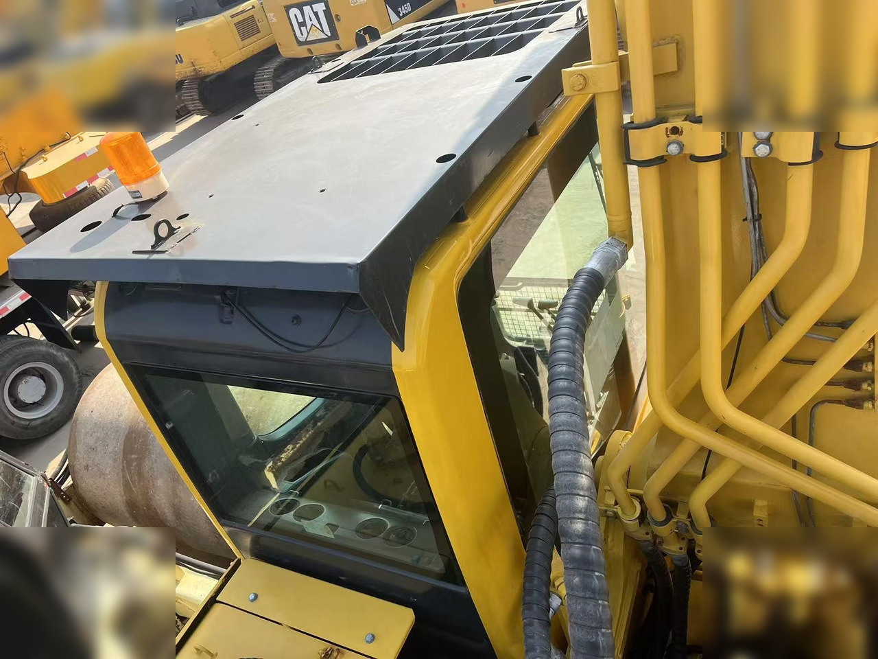 KOMATSU PC400-8R - Excavadora de cadenas: foto 5 KOMATSU PC400-8R - Excavadora de cadenas: foto 5