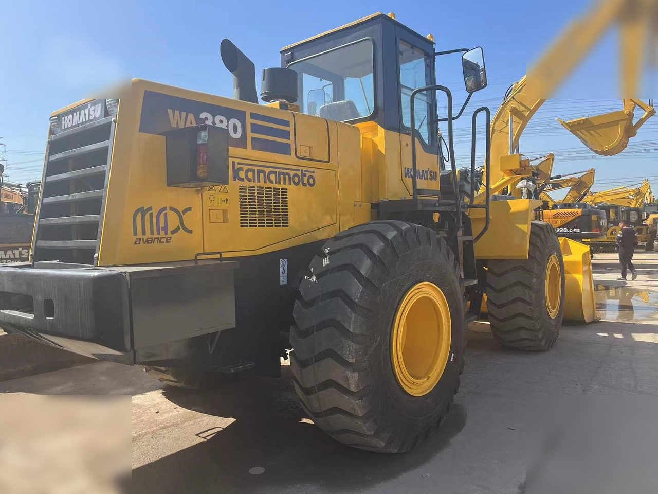 KOMATSU WA380-3 - Cargadora de ruedas: foto 2 KOMATSU WA380-3 - Cargadora de ruedas: foto 2