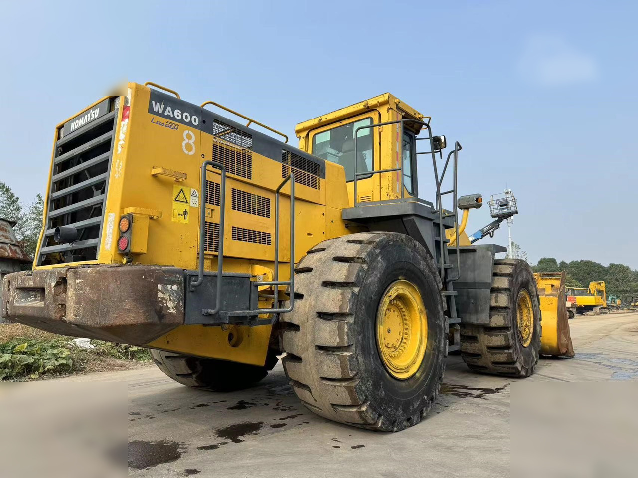 KOMATSU WA600-3 - Cargadora de ruedas: foto 4 KOMATSU WA600-3 - Cargadora de ruedas: foto 4