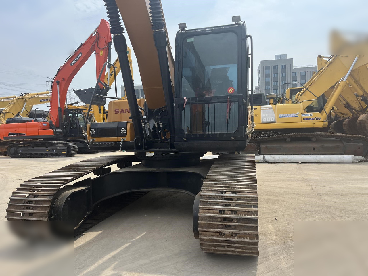 SANY SY215C - Excavadora de cadenas: foto 5 SANY SY215C - Excavadora de cadenas: foto 5