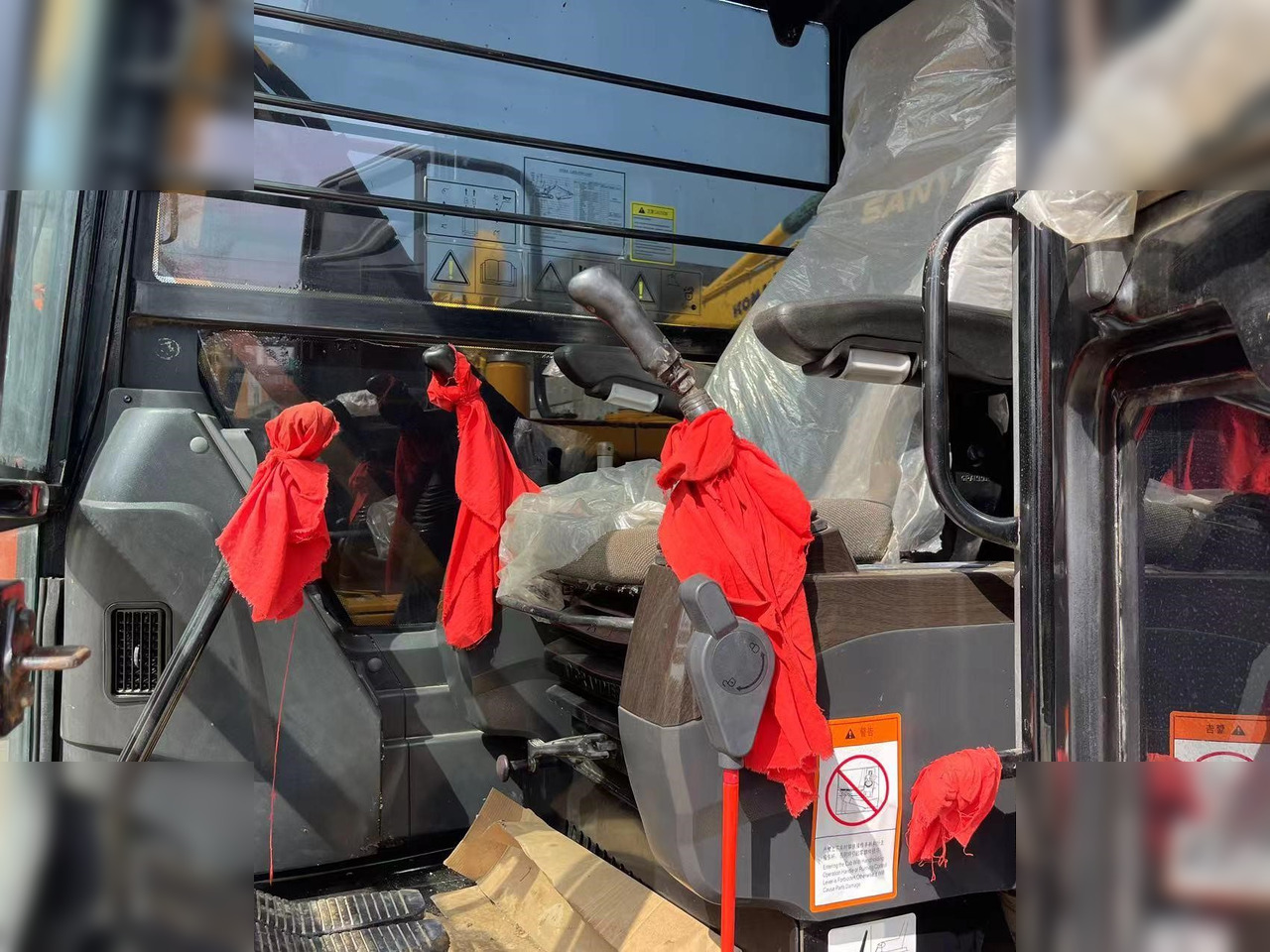 Excavadora de cadenas SANY SY75C: foto 6