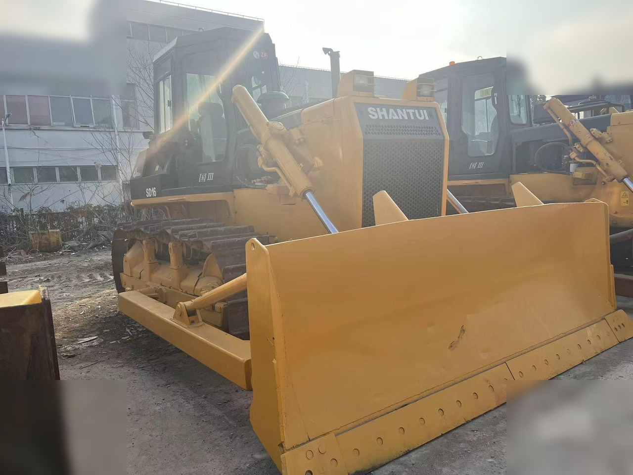 SHANTUI SD16 - Bulldozer: foto 3 SHANTUI SD16 - Bulldozer: foto 3