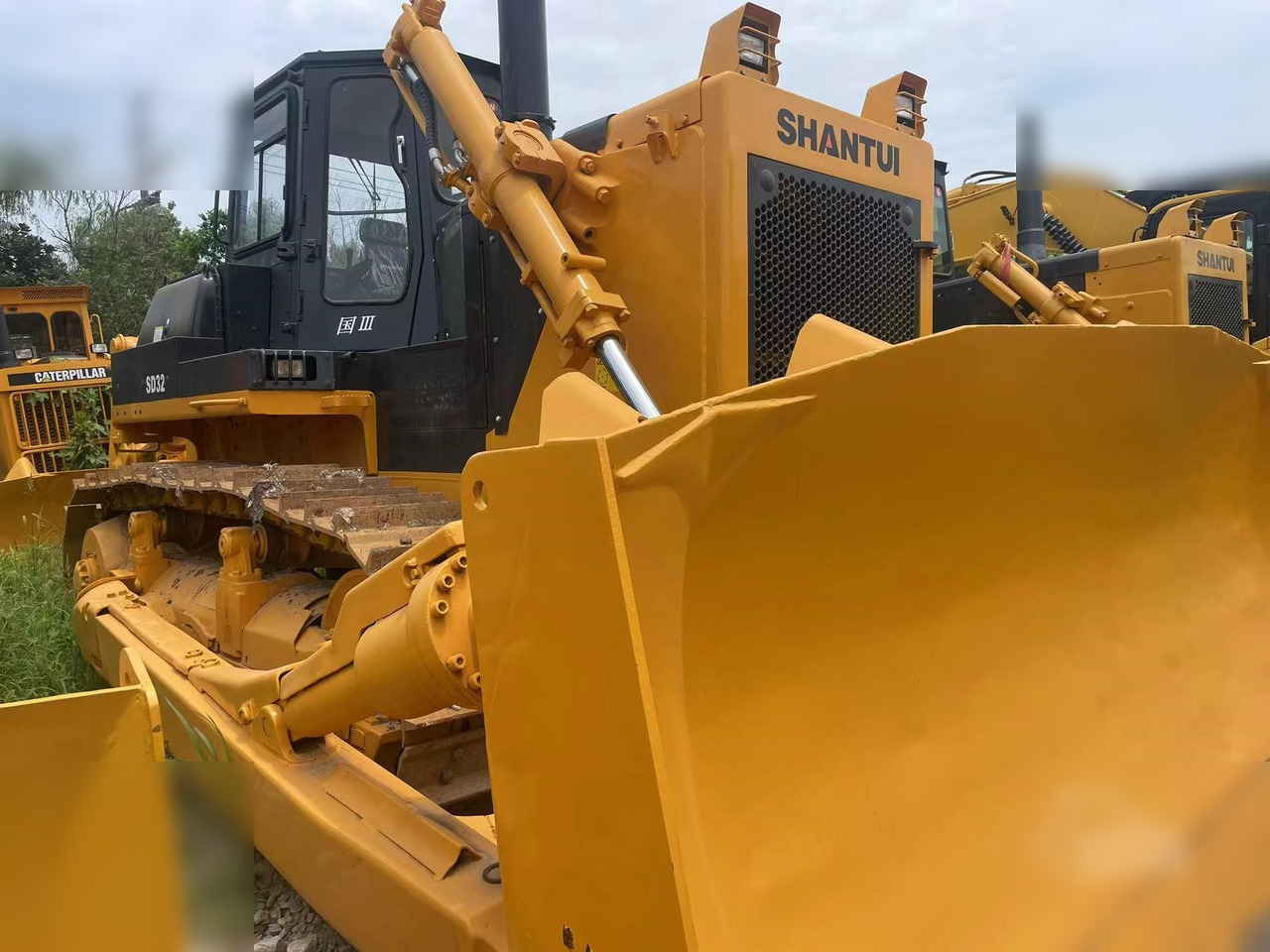 SHANTUI SD32 - Bulldozer: foto 1 SHANTUI SD32 - Bulldozer: foto 1