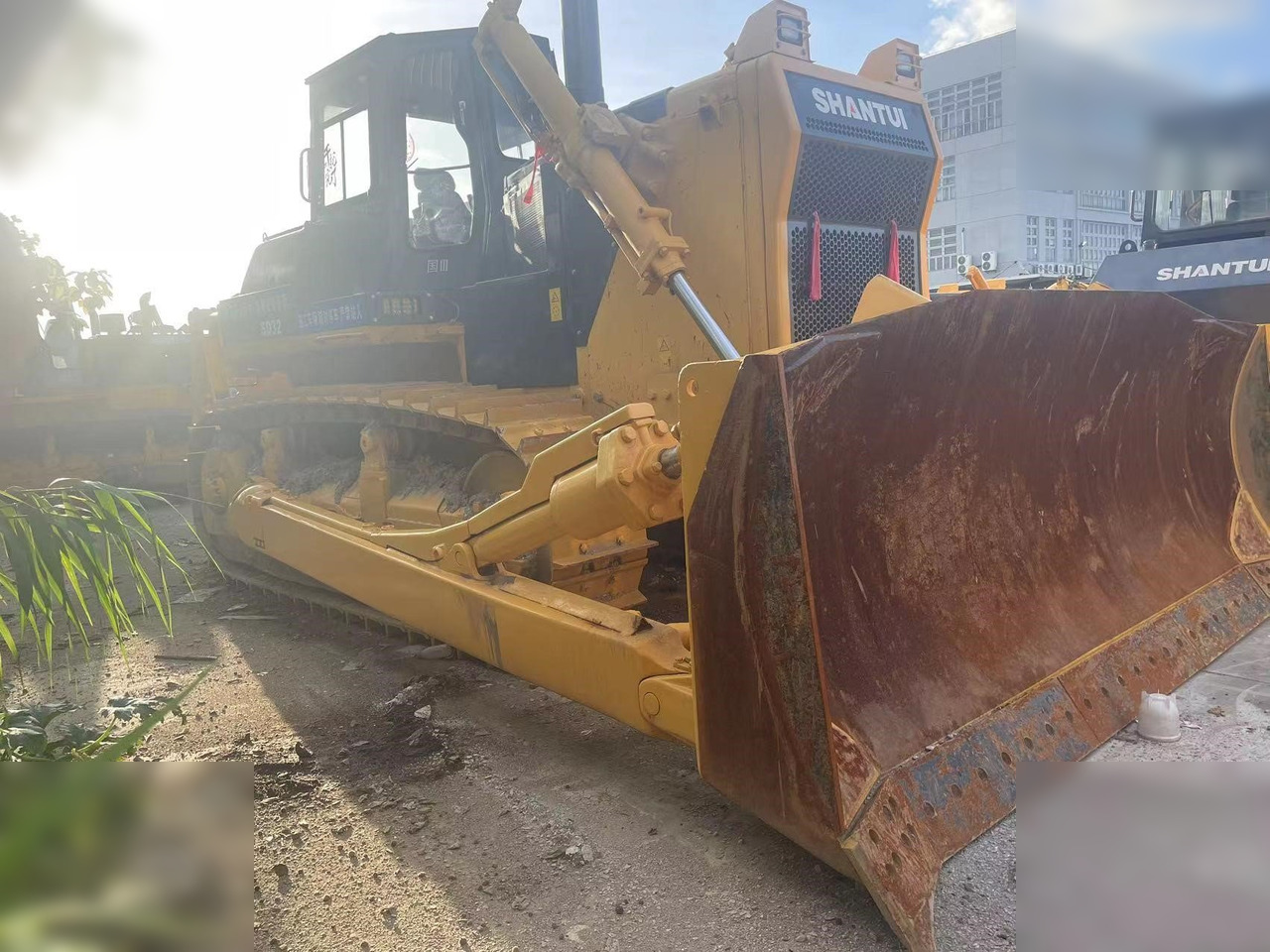 SHANTUI SD32 - Bulldozer: foto 5 SHANTUI SD32 - Bulldozer: foto 5