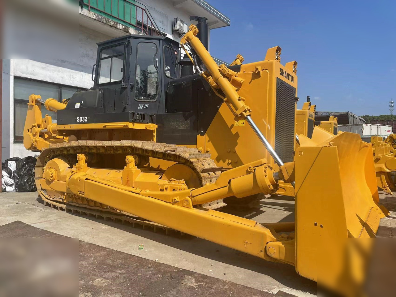 SHANTUI SD32 - Bulldozer: foto 1 SHANTUI SD32 - Bulldozer: foto 1