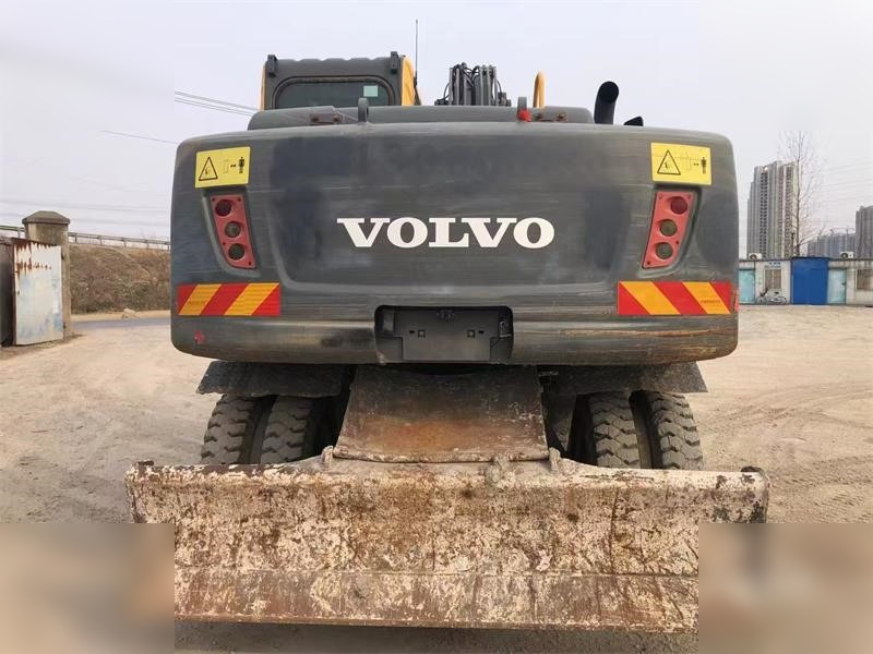 VOLVO EW145B - Excavadora de ruedas: foto 3 VOLVO EW145B - Excavadora de ruedas: foto 3