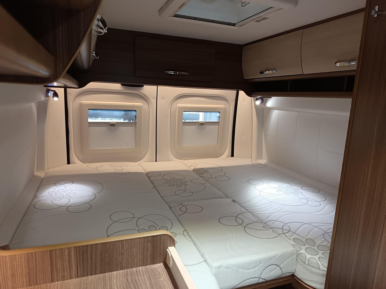 Cámper Bravia Swan 640*MARKISE*TV*SAT*FAHRRADTRÄGER*NAVI*SOLAR: foto 14